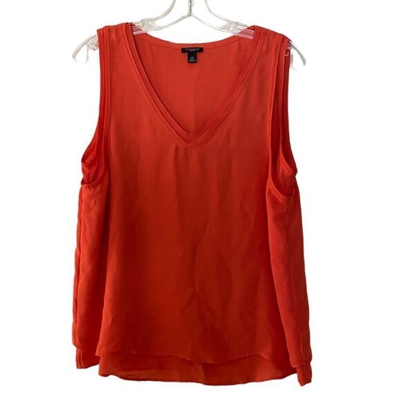 Ann Taylor Petite Sleeveless Blouse - Picture 1 of 4